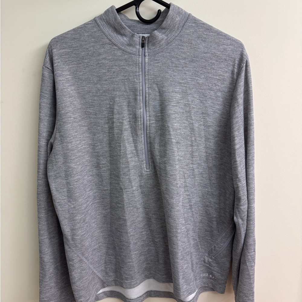 REI Men's quarter zip in Gray